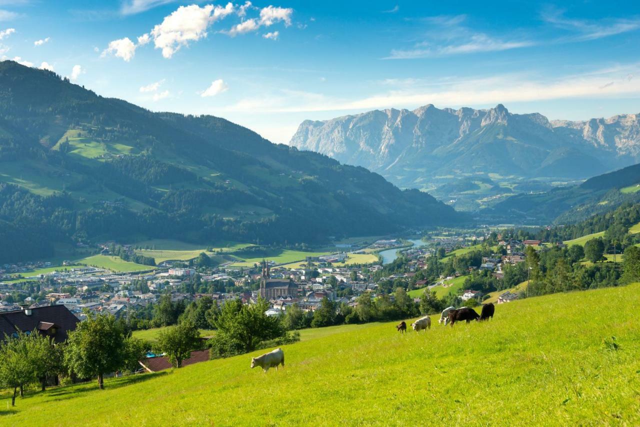 Hotel Hubertus St. Johann im Pongau Exterior foto